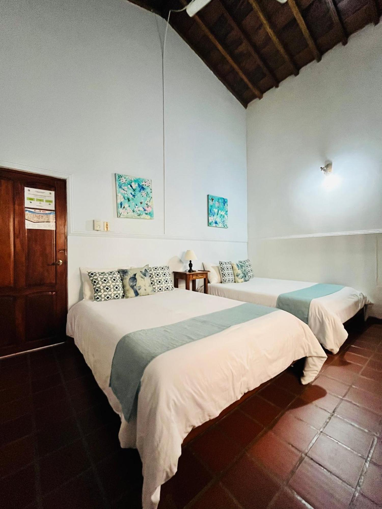 Casa Isabelita Hotel Mompos Exterior photo